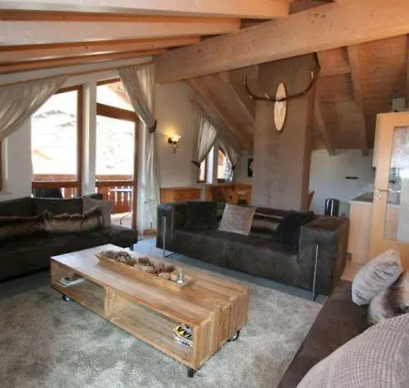 Koenigsblick 4 شقة